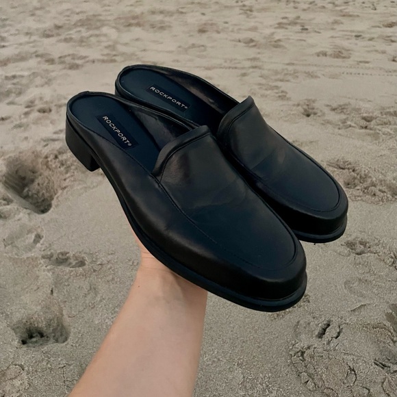 Vintage Rockport Black Leather Mule Heels - Picture 3 of 5